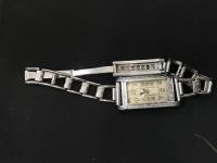 1929 Bulova Debutante Front