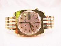 1975 Bulova Accutron Day/Date 2182