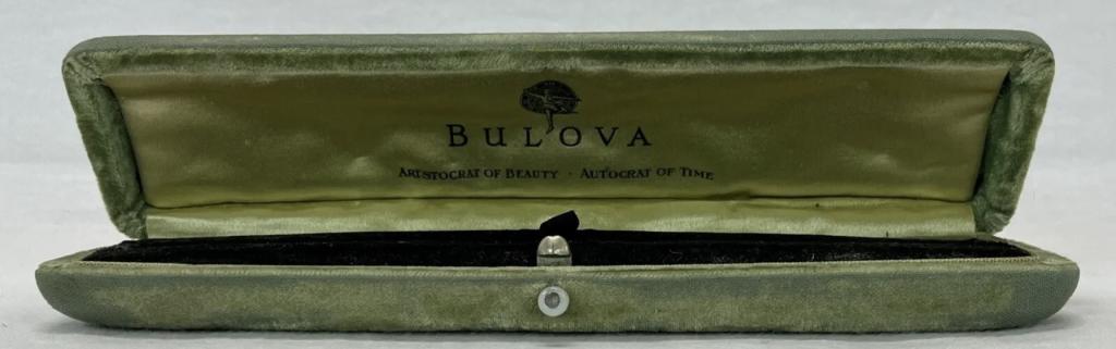 Green case
