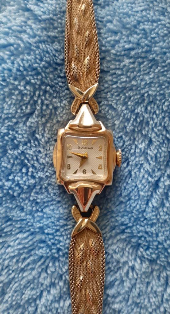 54 Lady Bulova C
