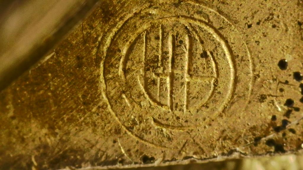 dial logo rotated