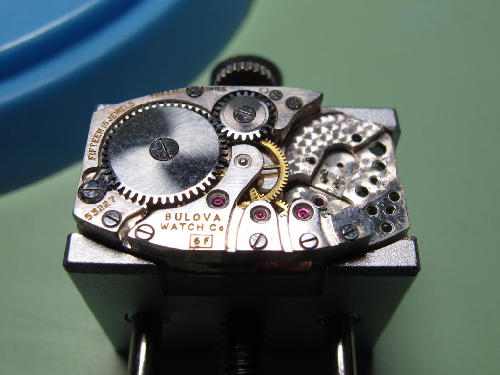 Bulova 6F