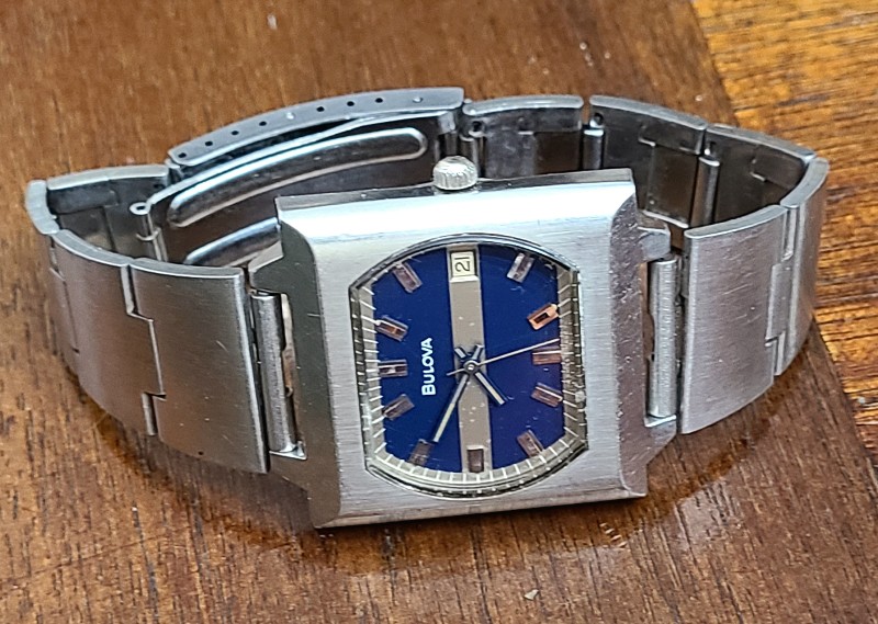 1973 Bulova Sea King HH side