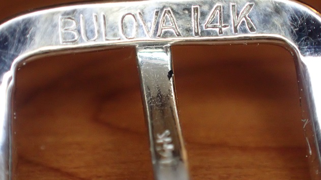 14kt White Gold Bucklej