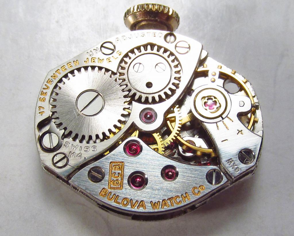 Movement 6CB, M4 1964 date code, 17 jewels, Swiss made.