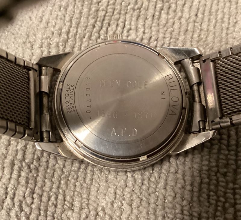 03 Caseback
