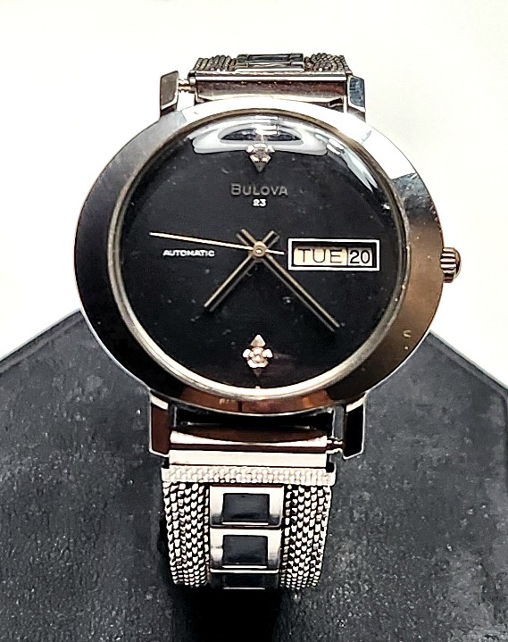 1973 Bulova Model "11017-1W" 12-11-23 F