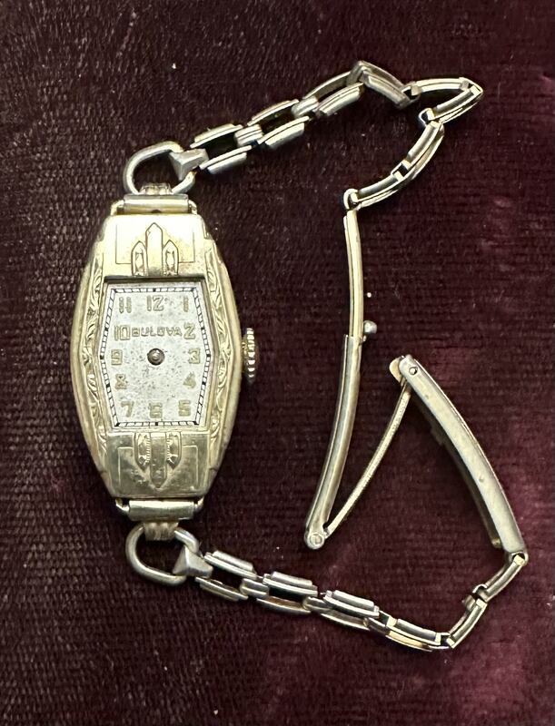 1935 Bulova ladies unknown dial