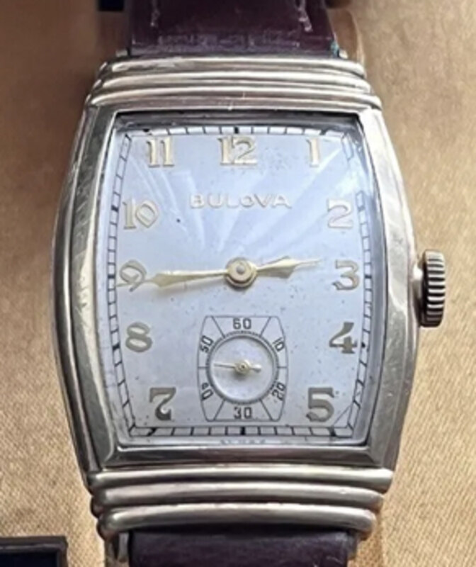 1943 Bulova terraced case dial