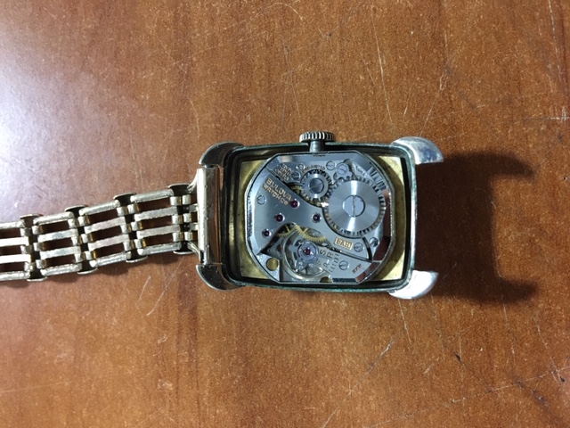 Bulova Senator Movement