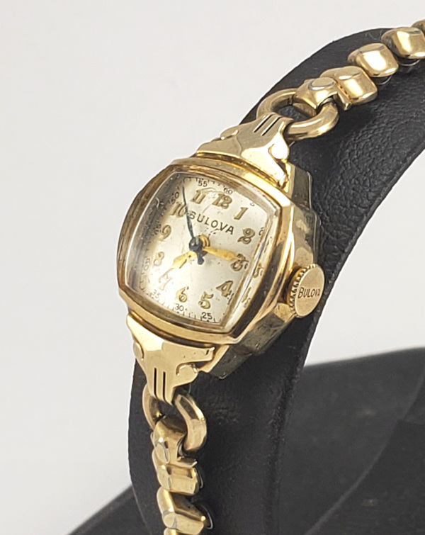 1949 Bulova Unknown Ladies 5-6-20 Right