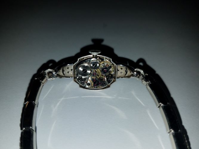 [field_year-1956] Bulova La Petite 5AD Movement