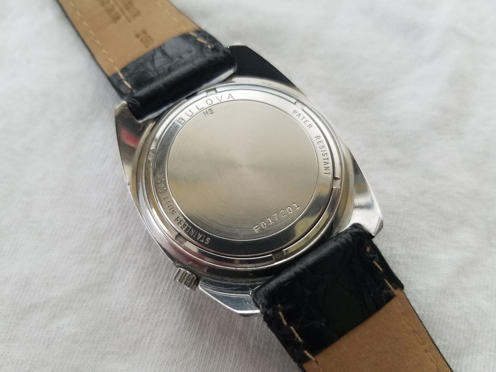 [field_year-1973] Bulova AccuQuartz Caseback