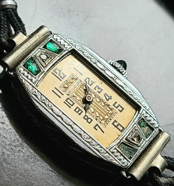 1930 Bulova Unk Ladies 2 12-28-20 Lft