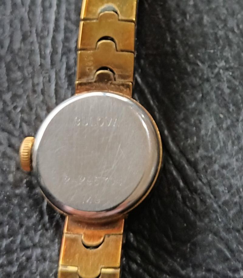 Bulova. Case number  2-295704