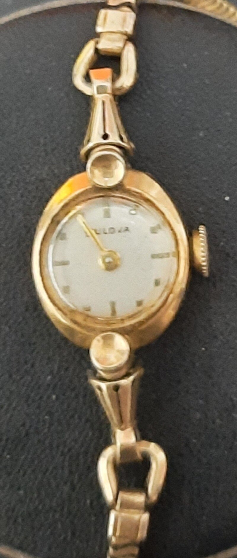 Ladies Bulova face 