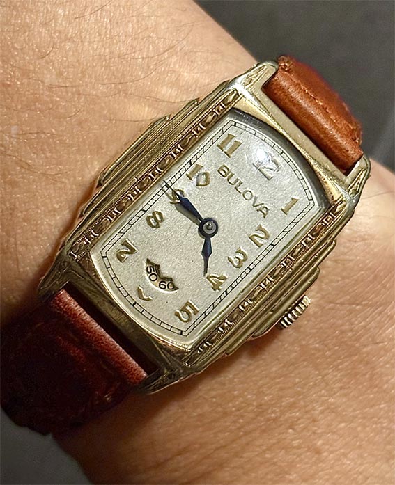 Front view of the watch. The dial looks so clean I suspect it’s a redial 