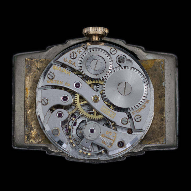 Bulova_0749513_1940_movement.jpg