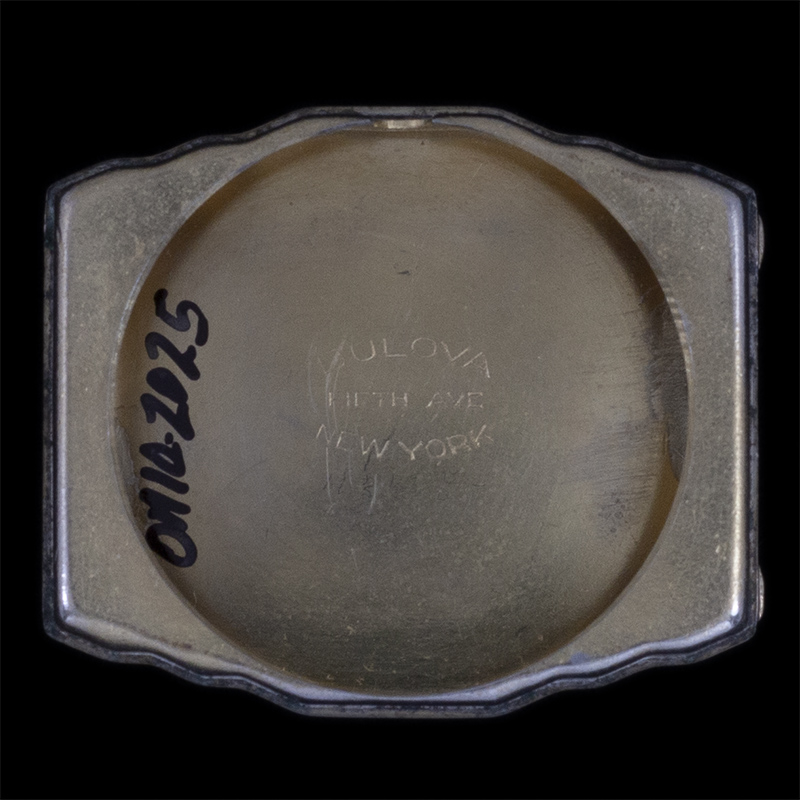 Bulova_8281116_1938_case_int.jpg