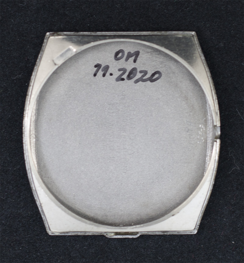 Bulova_A234289_joseserra_case