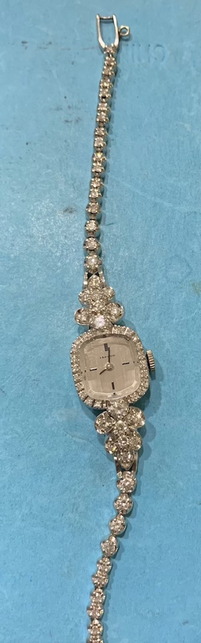 Full Top View Ladies Bulova