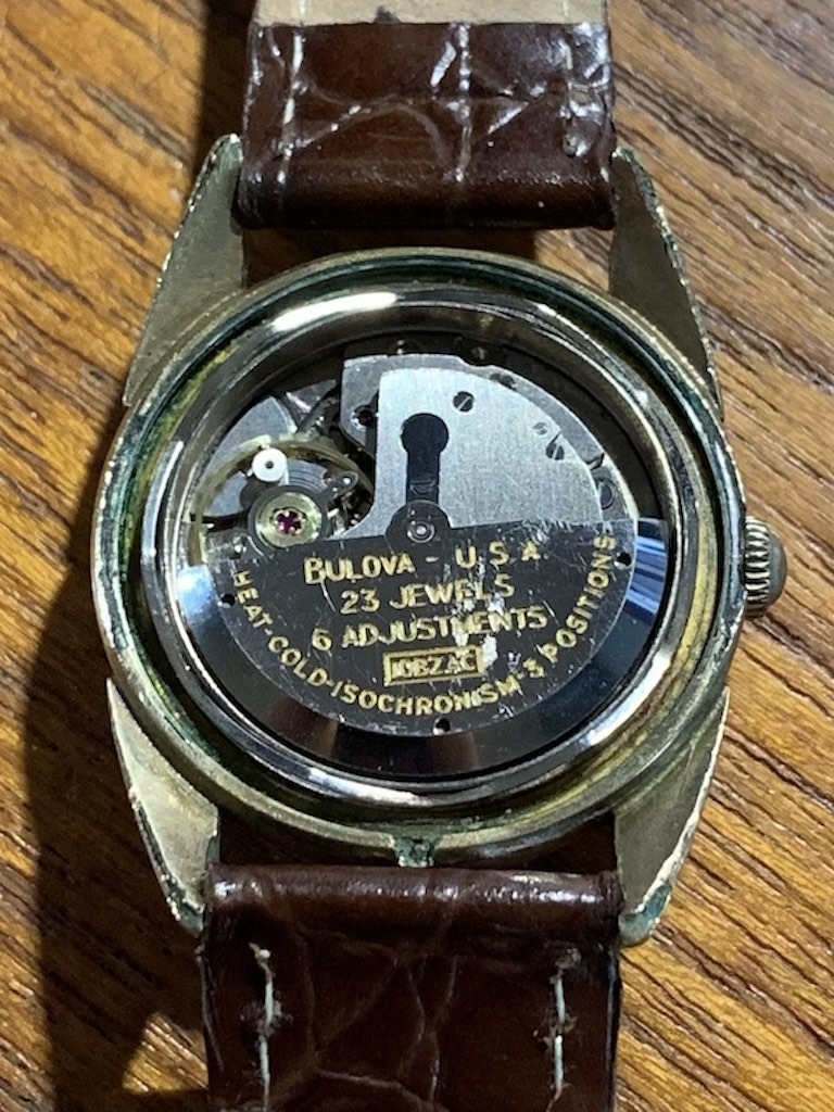 Bulova 2 G