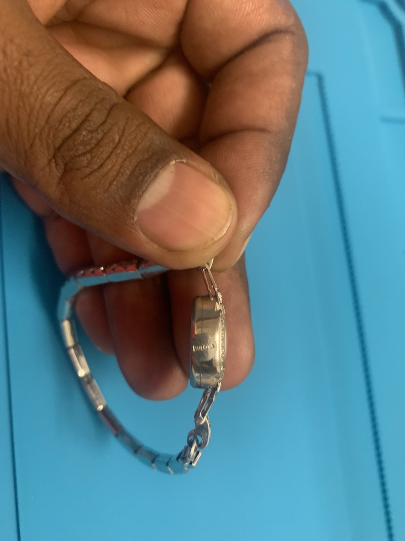 Side of watch - showing wind up mechanism