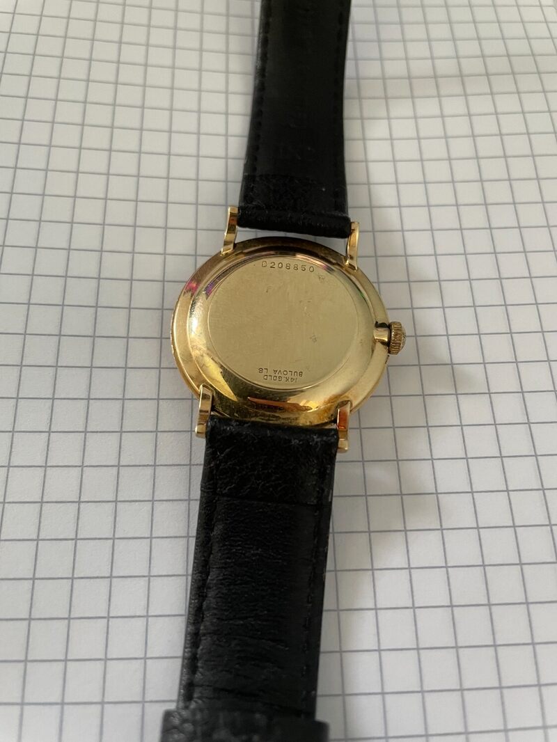 Back picture showing case serial number