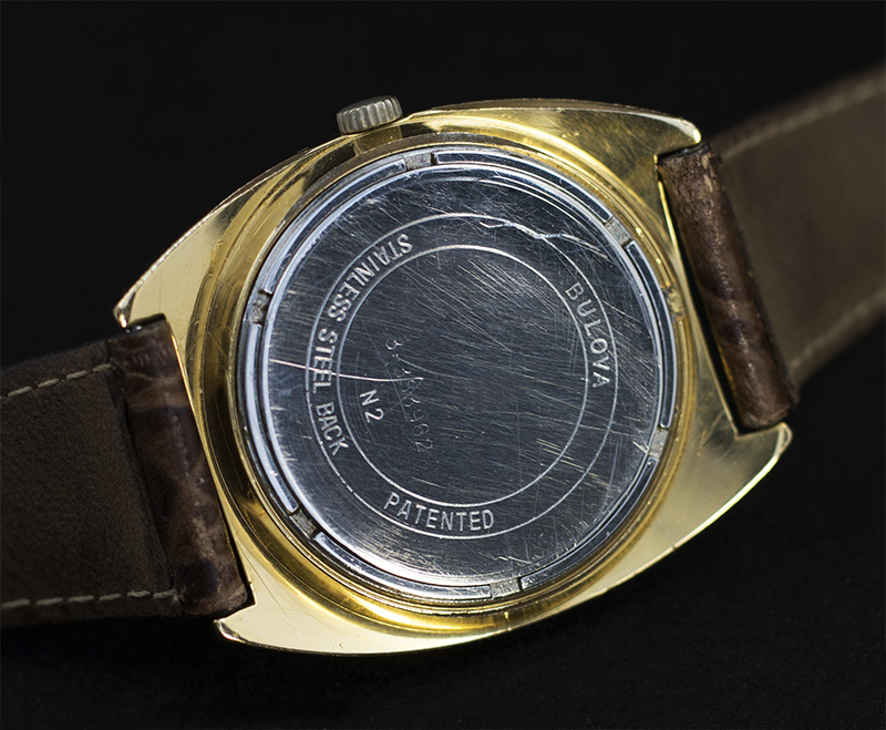 bulova_3-383962_1972_José Serra