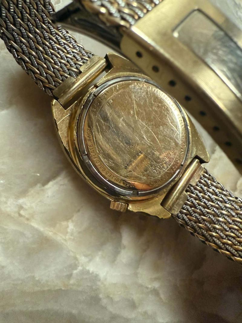 BACK OF WATCH